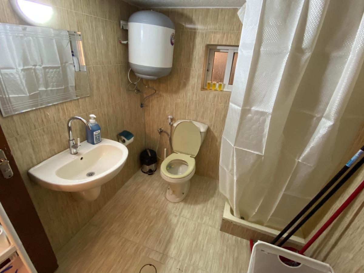 Horses House Apartamento Karak Exterior foto